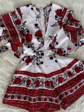 White Floral V-Neck Short Dress with Red Trim